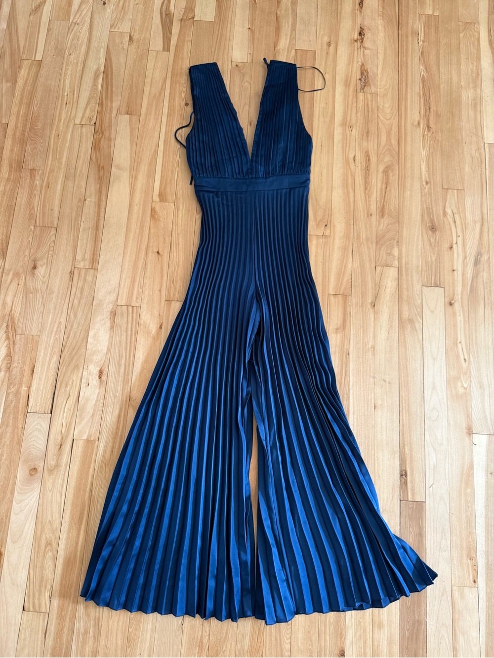 Abercrombie & Fitch Navy Pleated V-Neck Jumpsuit